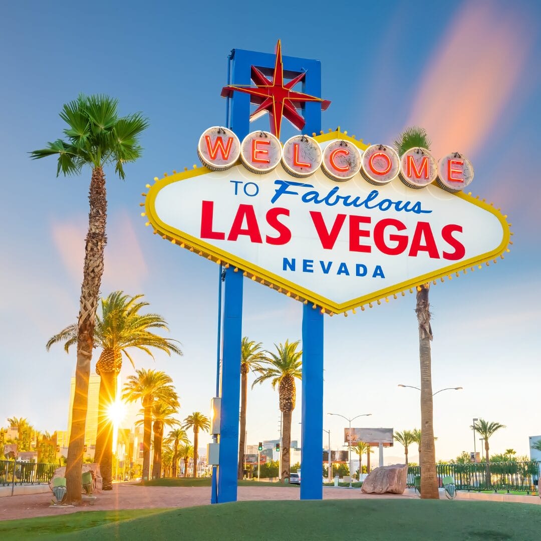 4 Reasons to Work in Las Vegas, NV