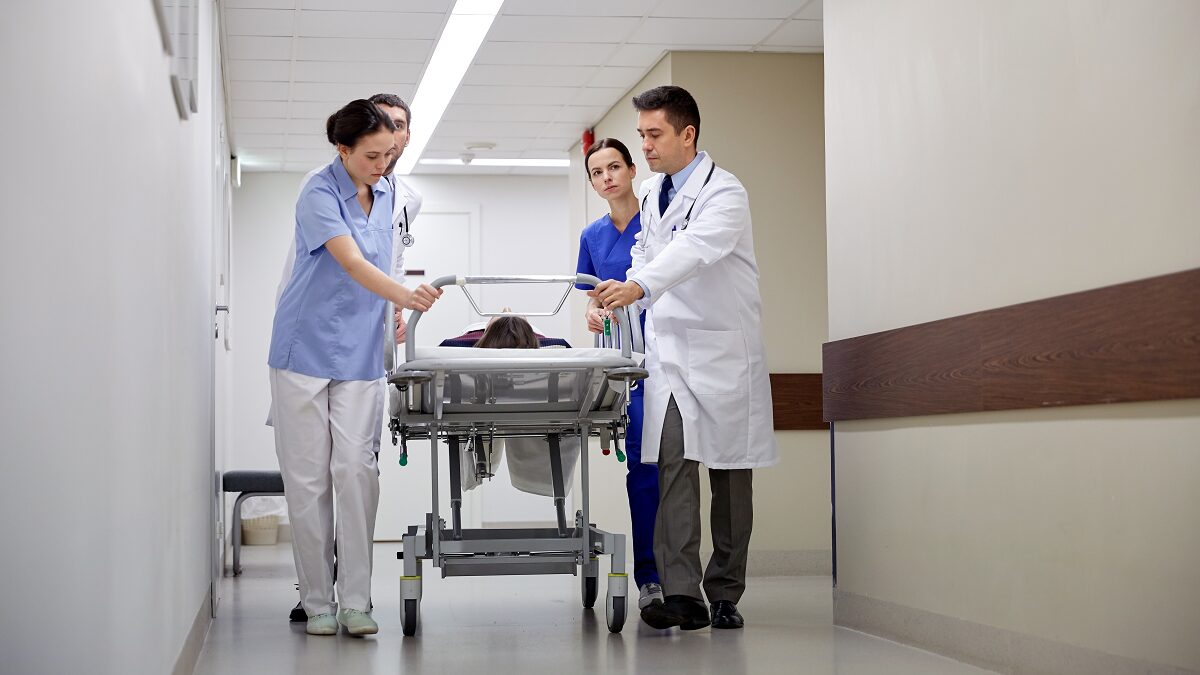 4 Reasons Locum Tenens Is a Great Option for Emergency Medicine Clinicians