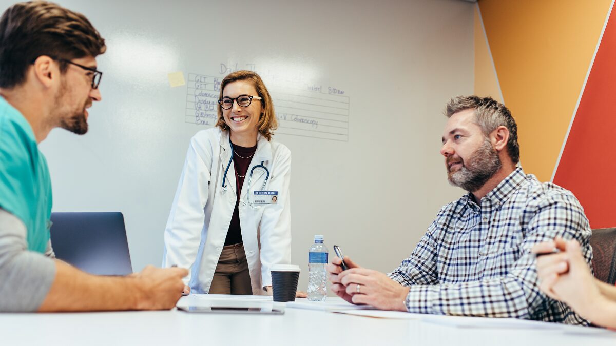 What Is a Well-Rounded Provider? 4 Qualities to Consider in Your Locum Tenens Candidates