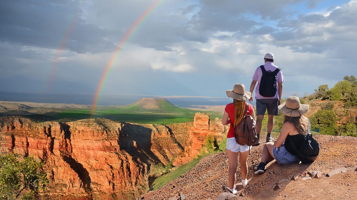 Need a Vacation? How to Hire a Locum Tenens Physician or Clinician for Your Private Practice