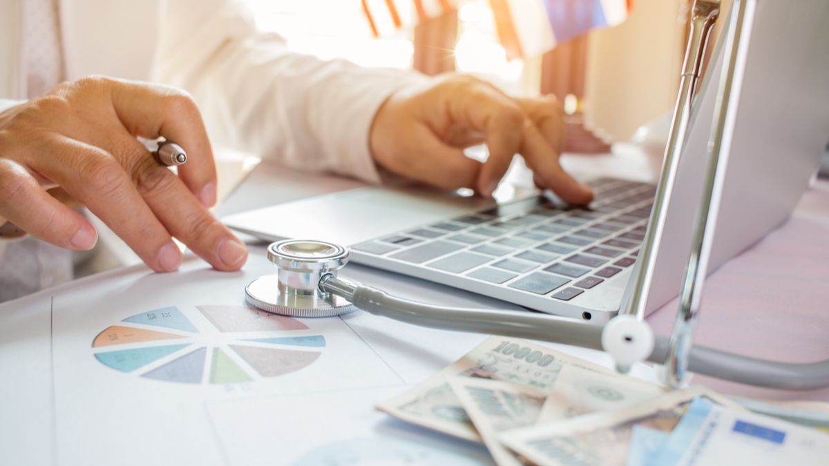 Full-time vs. Part-time Locum Tenens: The Breakdown